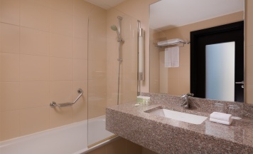 Делюкс с одной большой кроватью "King size" в Cort Inn St-Petersburg Hotel & Conference Center