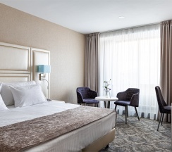 Делюкс в Kostas