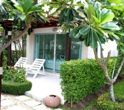 Двухместная вилла двуспальная кровать в Chez Nous Boutique Resort