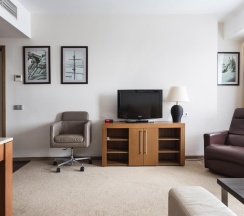 3-комнатные апартаменты люкс в Staybridge Suites