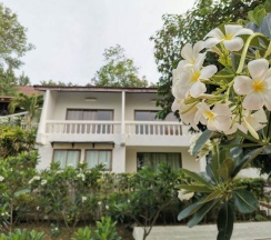 Двухместный номер Standard 2 отдельные кровати в On The Hill Karon Resort