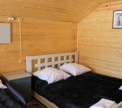 Пятиместный коттедж в  Изумруд