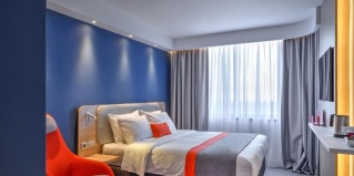 Алматы: Отель Holiday Inn Express Almaty