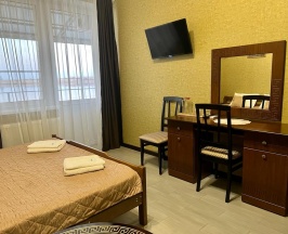 Люкс четырехместный в Дельфин