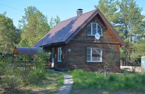 пос. Ильинский: Апартаменты Сосновый бор и Wood house