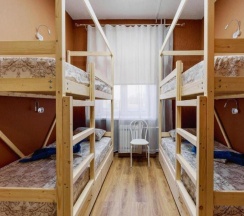 Кровать в общем номере в 1st`hostel
