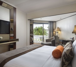 Двухместный номер Deluxe с видом на реку (двуспальная кровать) в Anantara Riverside Bangkok Resort
