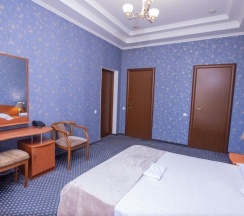 Арт-Люкс (Люкс с балконом) в Альмира By Orion Hotels