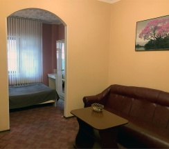 Четырехместный комфорт + в Дронго