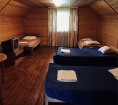 Коттедж шестиместный в Покровское