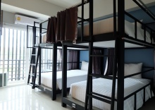 Кровать в общем номере в Airport Hostel Phuket