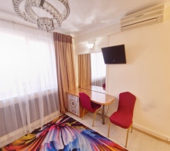 Номер 5 ***** звезд одно - двухместный.(Двуспальная King Size кровать.Мини бассейн.Сауна. SPA) в Строгино-экспо