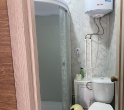 Дом двухкомнатный с 2 спальнями в Чижик