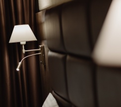 Улучшенный номер с кроватью размера "king-size" в Helix hotel