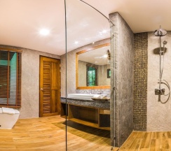 Четырёхместный номер Executive в Naiyang Park Resort