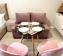 Апартаменты-студио ЖК "Салют" в Rauktis apartments