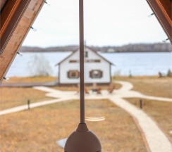 Морской домик в Volna camp