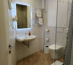 Двухместный номер Superior (2 отдельные кровати) в Апарт-Отель Николая Никонова 18