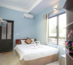 Двухместный номер Superior двуспальная кровать в Ha Long Bay Fancy Hostel