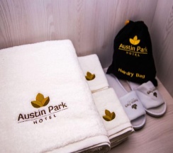 Четырёхместный номер Deluxe в Austin Park Hotel