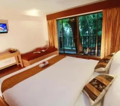 Двухместный номер Deluxe Premium двуспальная кровать в Patong Lodge Hotel