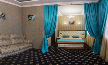 Номер люкс свадебный в Гранд Отель