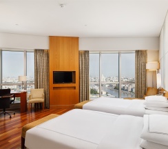 Номер Panorama, с видом на город и доступом в Swiss Executive Lounge - с 2 кроватями в Swissôtel Красные Холмы Москва