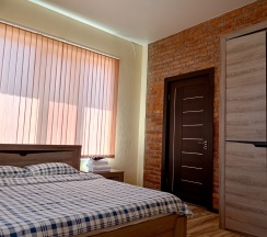 Апартаменты/Семейный трёхкомнатный номер с большими двуспальными кроватями в Морской