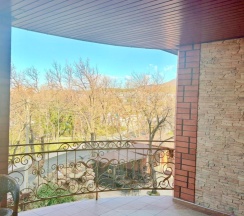 Комната улучшенная семейная в Оазис