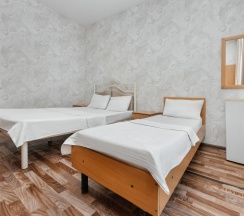 Трёхместный номер с террасой Standard с красивым видом из окна в Green rent