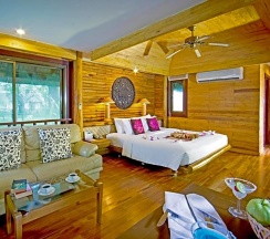 Четырёхместный номер Standard в Sunset Park Resort and Spa