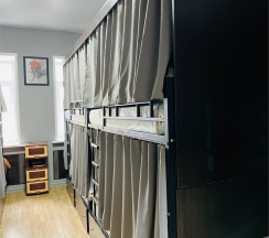 8-ми местный мужской номер в Христал