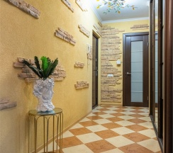 Есенина 5 в HomeHotel
