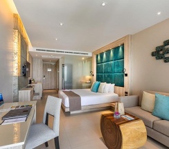 Двухместный номер Deluxe с видом на море двуспальная кровать в Cape Sienna Gourmet Hotel & Villas