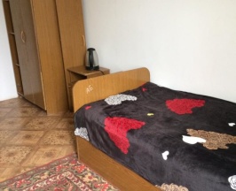 Кровать в общем номере в Якорь