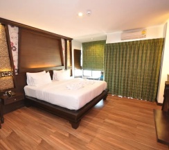 Номер Superior с красивым видом из окна в Chalelarn Hotel