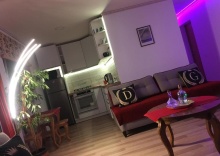 Апартаменты с 2 комнатами в NeriesApartment No.2 Bedrooms Modern Suite In Centrum