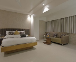 Номер Luxury в Hotel Ariana Residency