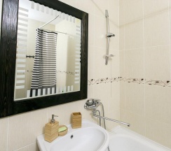 2-комнатные апартаменты улучшенные ул.Меркулова, 10а в Liproom