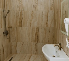 Люкс в Гостевой D.O.M