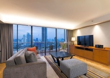 Двухместный номер Deluxe с 3 комнатами 2 отдельные кровати в Chatrium Residence Sathorn