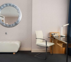 Номер люкс в Radisson Blu Belorusskaya Hotel Moscow