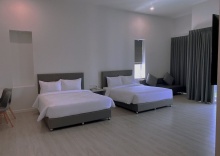 Четырёхместный номер Deluxe 2 отдельные кровати в GRAND PA Hotel&Resort Lamphun Chiang Mai