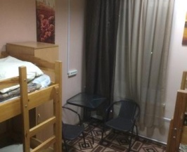 Кровать в 4-местном общем номере (без удобств, двухъярусные кровати) в Арал