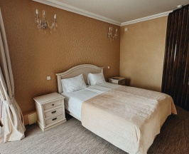 Студия в Танай