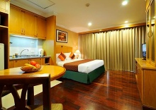 Одноместная студия Superior двуспальная кровать в Admiral Suites Sukhumvit 22