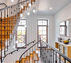 Вилла Монополь в Монополь