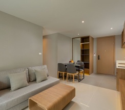 Семейный люкс Outdoor Bathtub в Wyndham Garden Naithon Phuket