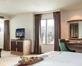 Двухместный полулюкс 2 отдельные кровати в Baiyoke Sky Hotel
