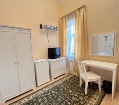 1 Категория (номер с 1 двуспальной кроватью с видом в атриум) в Hotel park river